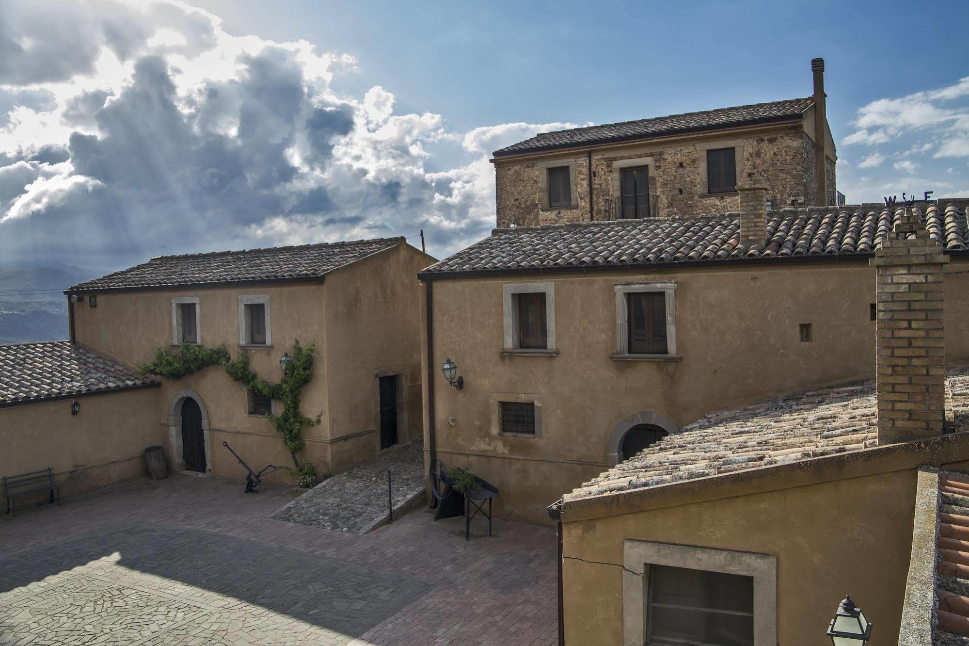 Willa Baglio San Pietro Nicosia Zewnętrze zdjęcie
